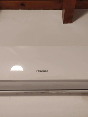 Κλιματιστικό Hisense 12.000 BTU σαν καινούργιο
