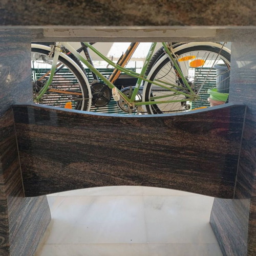 Granite Table 162x80cm like new, luxurious and durable