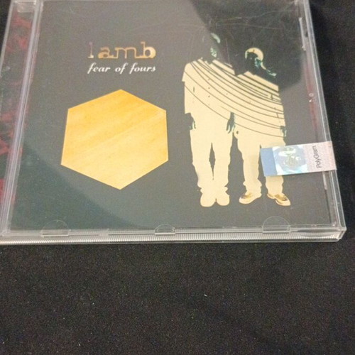 Lamp Fear of Fours CD like new, electronic
