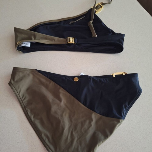Calvin Klein swimsuit like new, size M, black and green