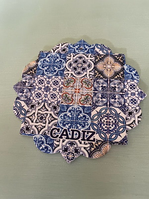 Decorative tile new, sample of Arabic art from Cadiz
