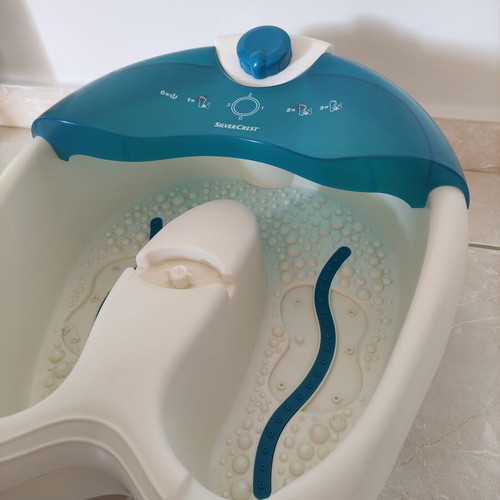 SilverCrest Foot Spa KH 5557 with Heat, Bubble & Massage Functions