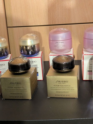 Shiseido κρέμες συσκευασίες άδειες μεταχειρισμένες, πακέτο 8