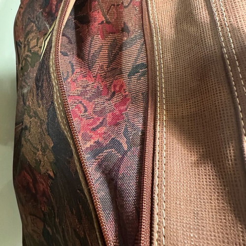 Travel bag like new, beige and brown