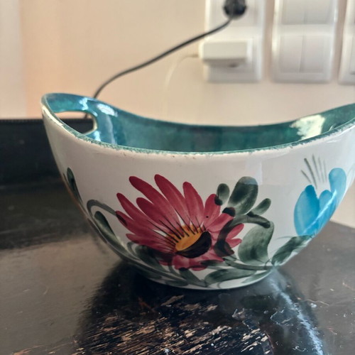 Ceramic bowl used handmade