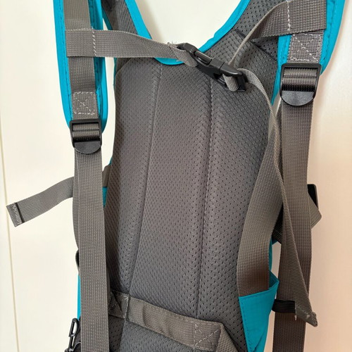 Dog carrier like new, blue and gray, for small dogs or puppies