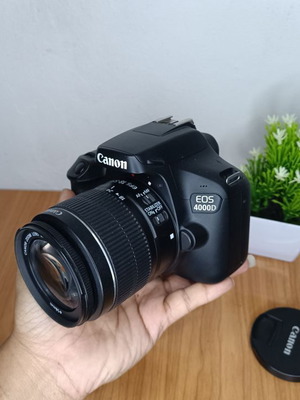 Canon EOS 4000D camera like new