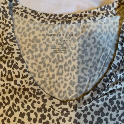 American Eagle women's blouse like new