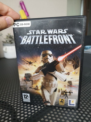 Star Wars Battlefront PC CD-ROM like new