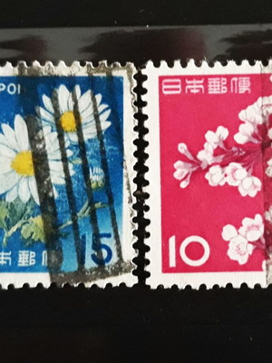 Σφραγίδες Ιαπωνίας 1961 & 1966, σαν καινούργιες, λουλούδια (2)