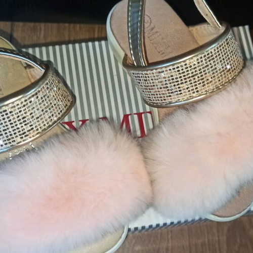 Mix Mind sandals like new with fur size 23