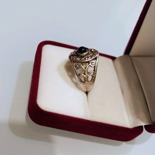 Silver ring No 58 Gianniotiko 925 with black stone vintage, like new