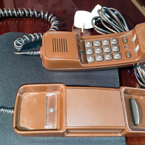 Vintage POST KFeAp 372-2 Corded Phone 1986 Like New, Brown