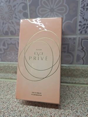 Άρωμα σε σπρέι Avon Eve Prive (EDP) 50ml καινούργιο
