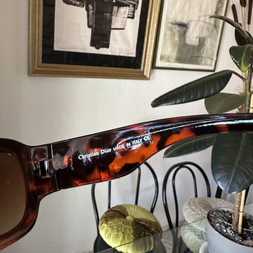 Y2K sunglasses like new, brown