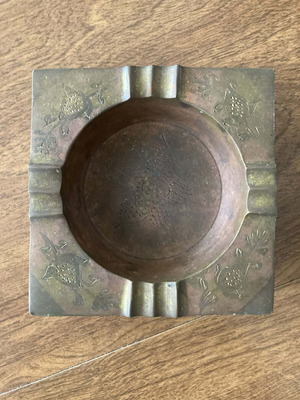 Vintage μπρούτζινο τασάκι μεταχειρισμένο