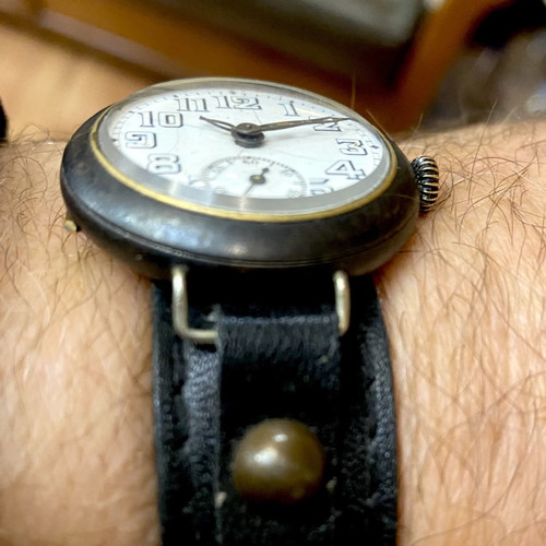 Military vintage wristwatch 1910 used, mechanical 33mm