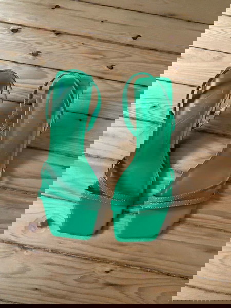 green shoes