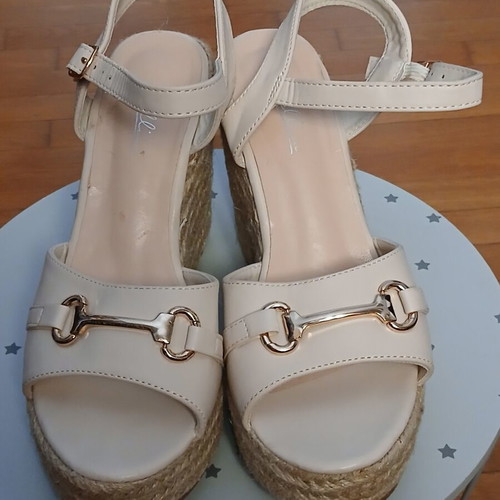 Melissa platform sandals with gold decorative buckle, size 39