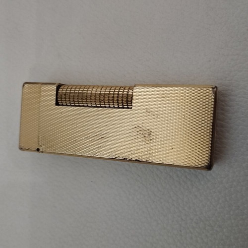 Dunhill lighter used