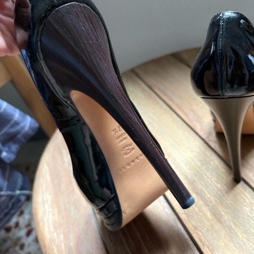 Casadei patent leather pumps like new, black, size 37.5