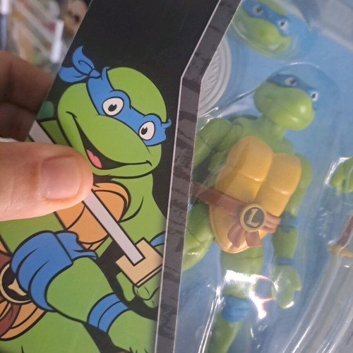 Teenage Mutant Ninja Turtles Leonardo figure new, 31 points of articulation