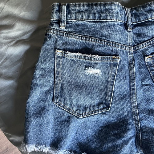 H&M Jean Shorts Size M Like New, 100% Cotton