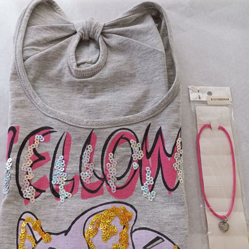 Sleeveless top with elephant design and heart necklace like new, gray