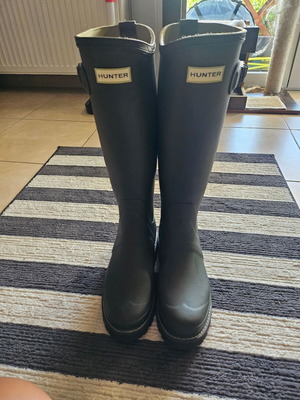 Hunter boots size 39, like new, green