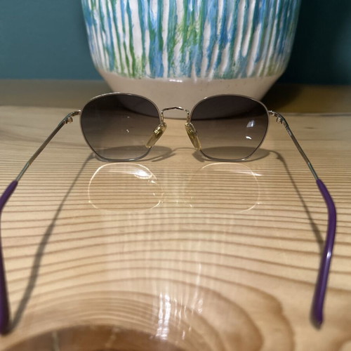 Sunglasses with metal frame like new, purple