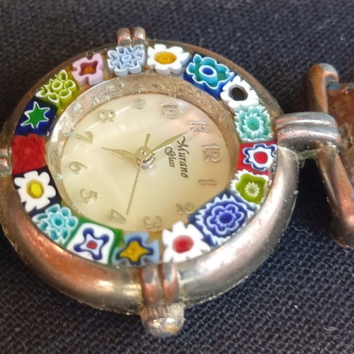 Murano watch used, broken chain