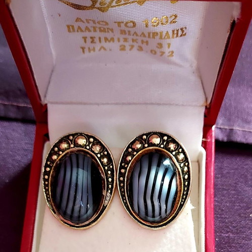 Vintage earrings from the 1960s like new