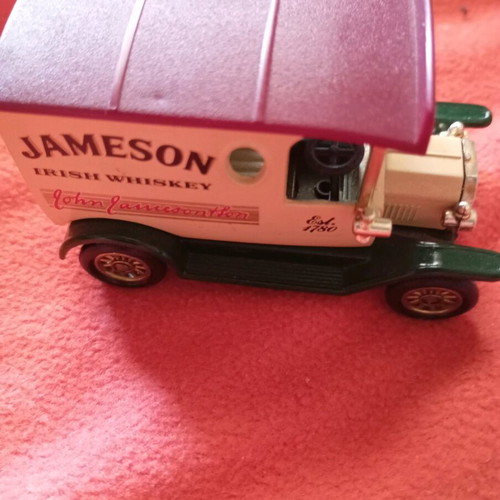 Lledo Days Gone T Ford Jameson used no box