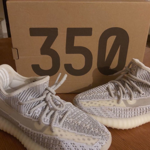 Adidas Yeezy Boost 350 V2 Static size -  180,00 - Vendora.cy