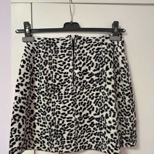 Velvet handmade skirt used, black and white, size S