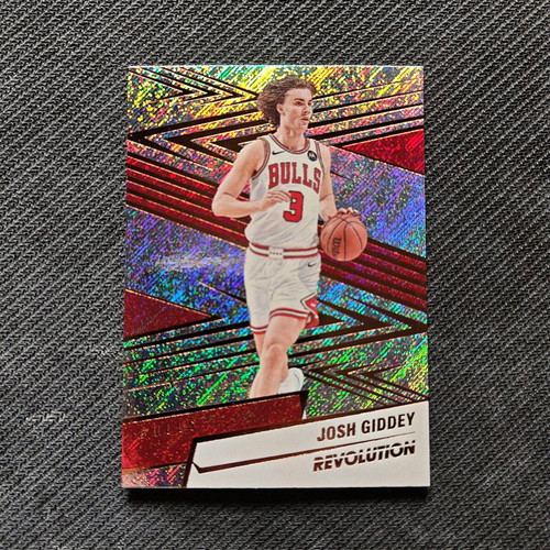 Base card Josh Giddey Revolution NBA 24/25 new, authentic