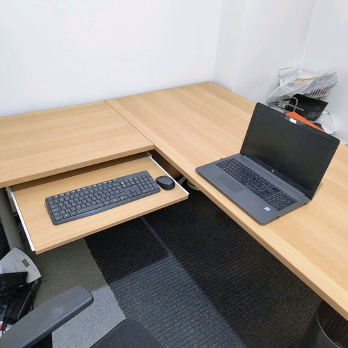 Corner desk with drawer and executive mesh chair like new