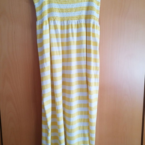 Striped dress white yellow size M used
