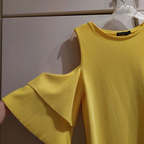 Bershka mini dress sleeveless with ruffles yellow like new