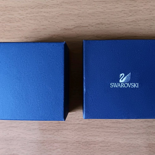 Swarovski jewelry box new, blue