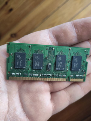 Micron 1GB DDR2 667MHz SODIMM RAM για laptop, για ανταλλακτικά/επισκευή, as is