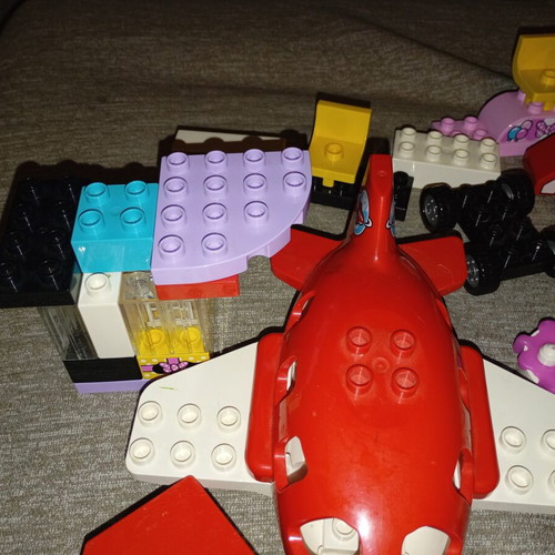 Lego DUPLO set with Minnie Mouse, planes, car and blocks