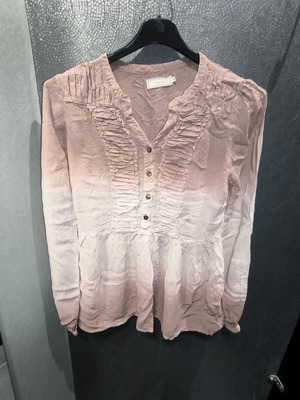 Cream Peplum Ombre Pink Blouse like new