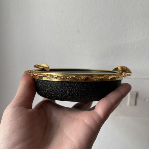 Vintage ashtray with embroidery and gold detail