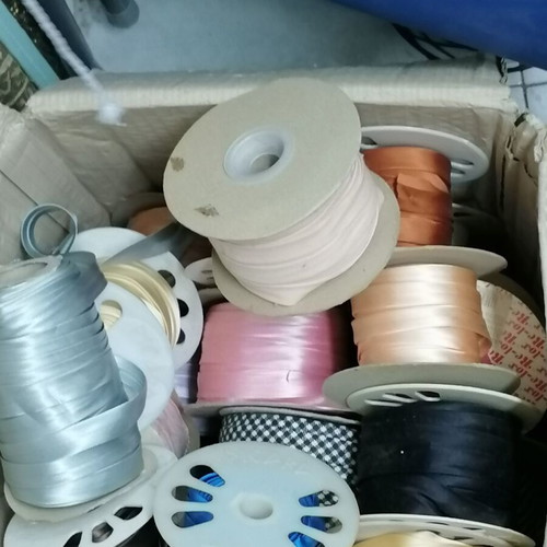 Ribbons new, pack of 48, assorted colors