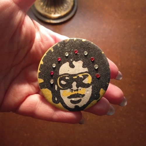Vintage Virgin & Lenny Kravitz collectible pins like new