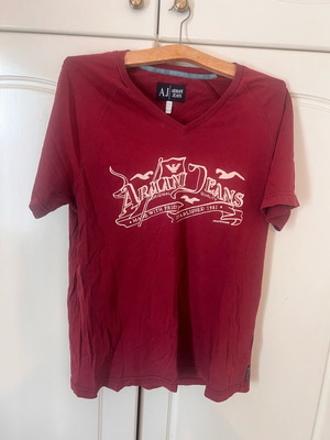 Armani Jeans t-shirt burgundy used, size L