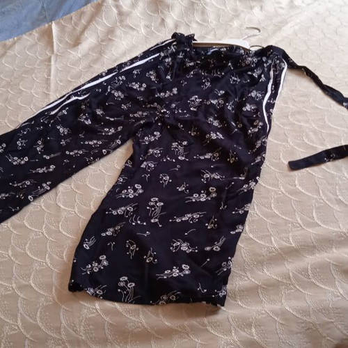 Pants Attrattivo small size black and white, like new, viscose