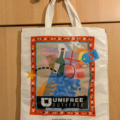 Unifree Duty Free bag from Istanbul Airport like new, multicolored