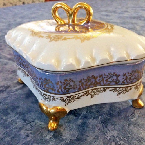 Fondant dish old porcelain Titov Veles